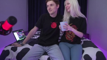 Cosplaycats  25-09-2021 dildoing Couple
